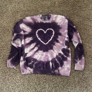 Urban Outfitters Purple Tie-Dye Heart Sweatshirt - Size Women’s Medium
